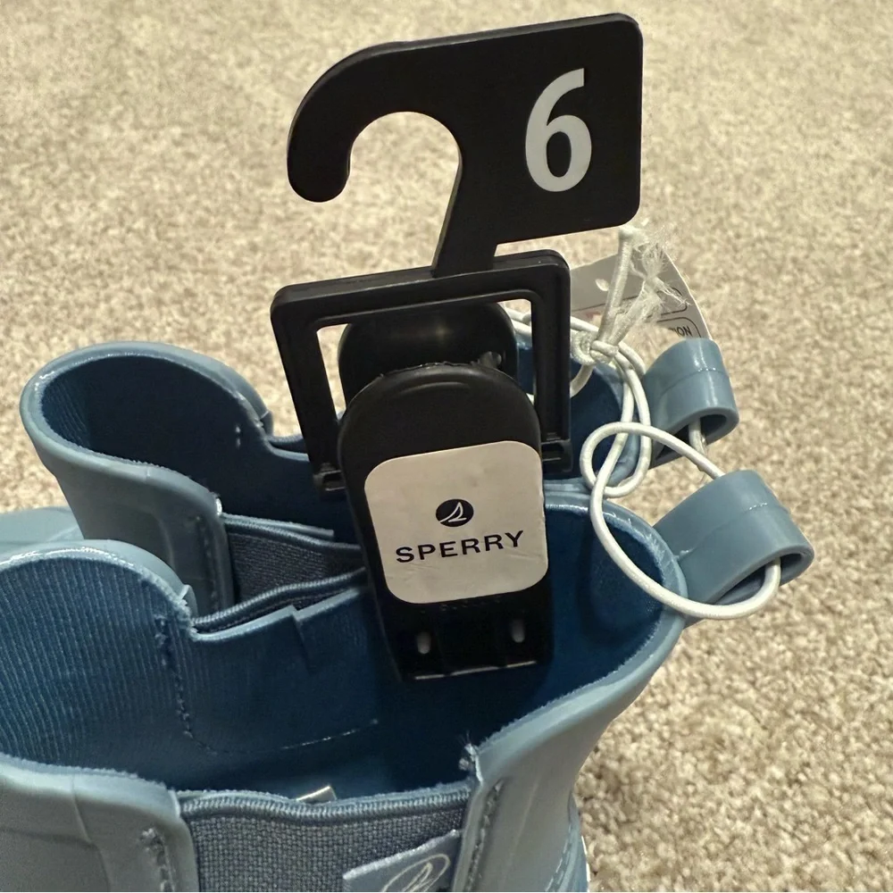 NWT Sperry toddler size 6 rubber boots
